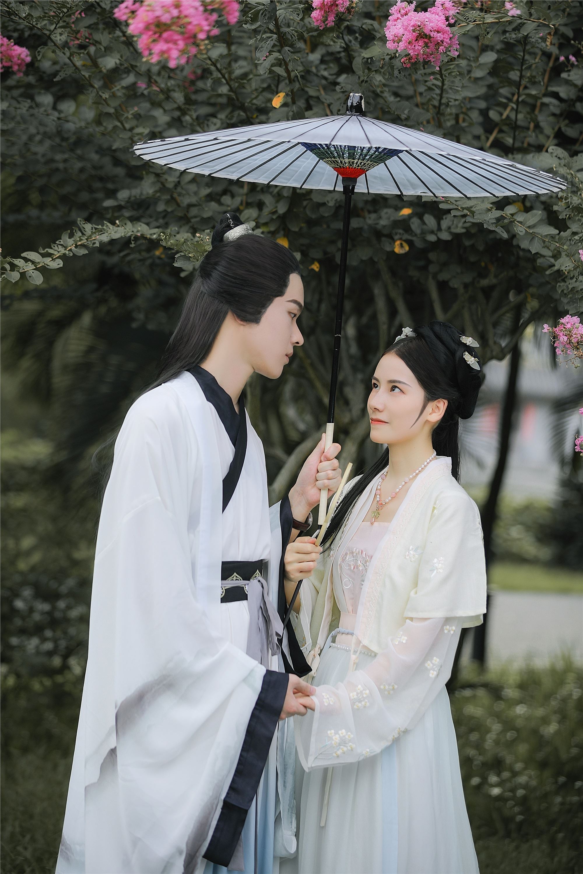 YITUYU艺图语 2021.09.02 花月下 小星